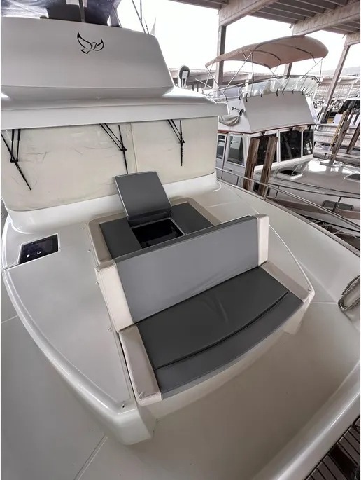 Expansive flybridge deck seating aboard VADA