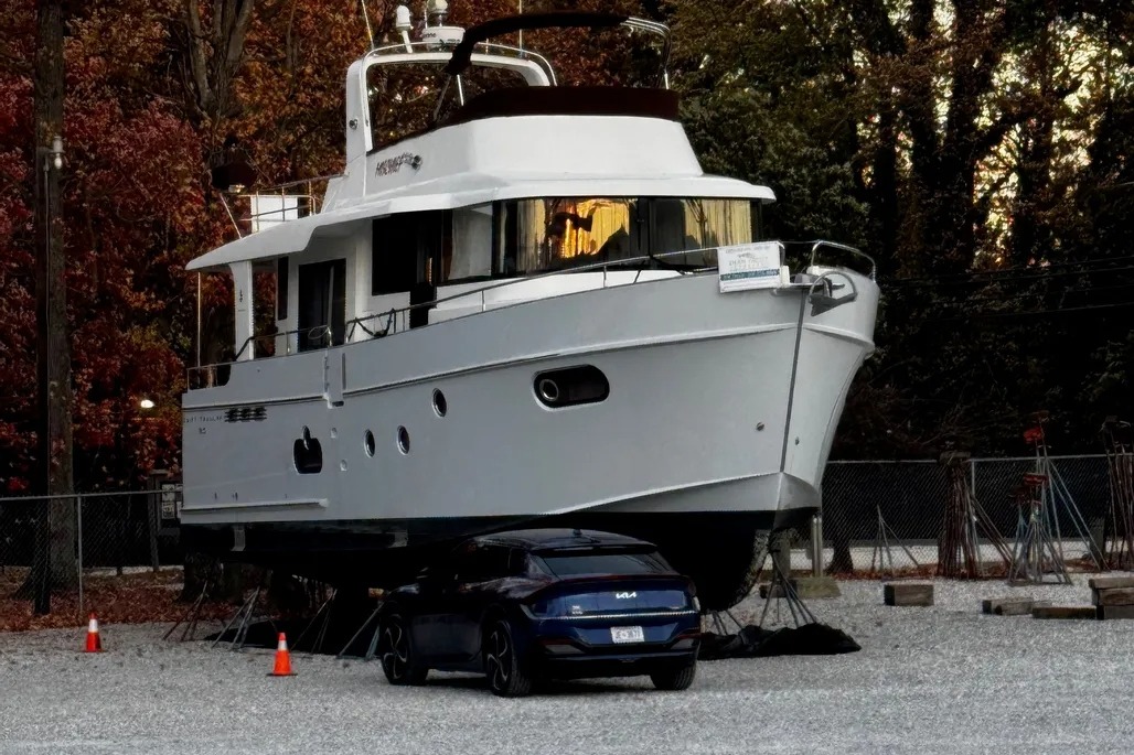 VADA out of water showing full hull